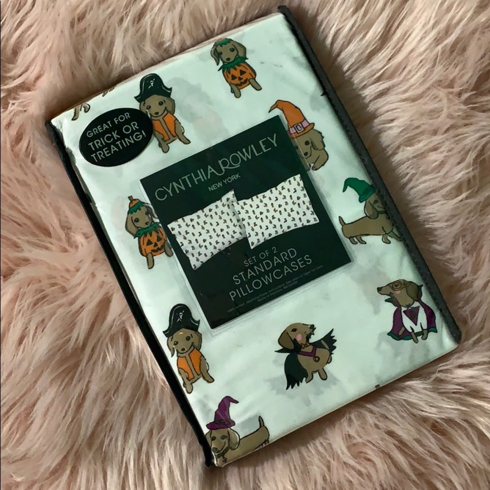 Halloween Cynthia Rowley Dachshund 2 Pillowcases